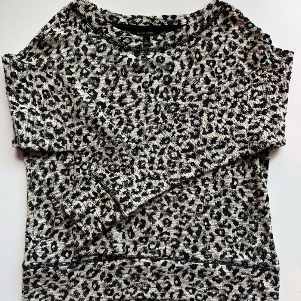 Banana Republic Black and White Patterned Knit